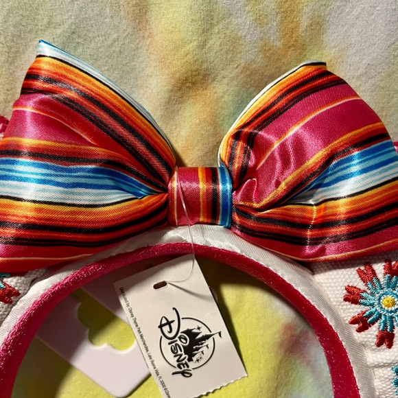 Disney Parks Epcot embroidered Mexico Minnie Mouse Ears Headband Adult - Picture 4 of 8